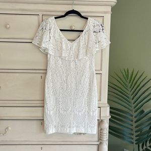 LAUREN Ralph Lauren Petite Tamalira Floral Lace Dress  Size 2P
